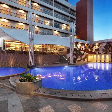 Harper Perintis By Aston Hotel Makassar Kültér fotó