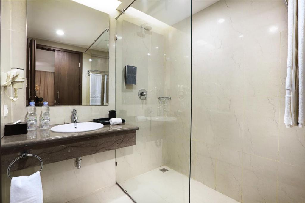 Harper Perintis By Aston Hotel Makassar Kültér fotó