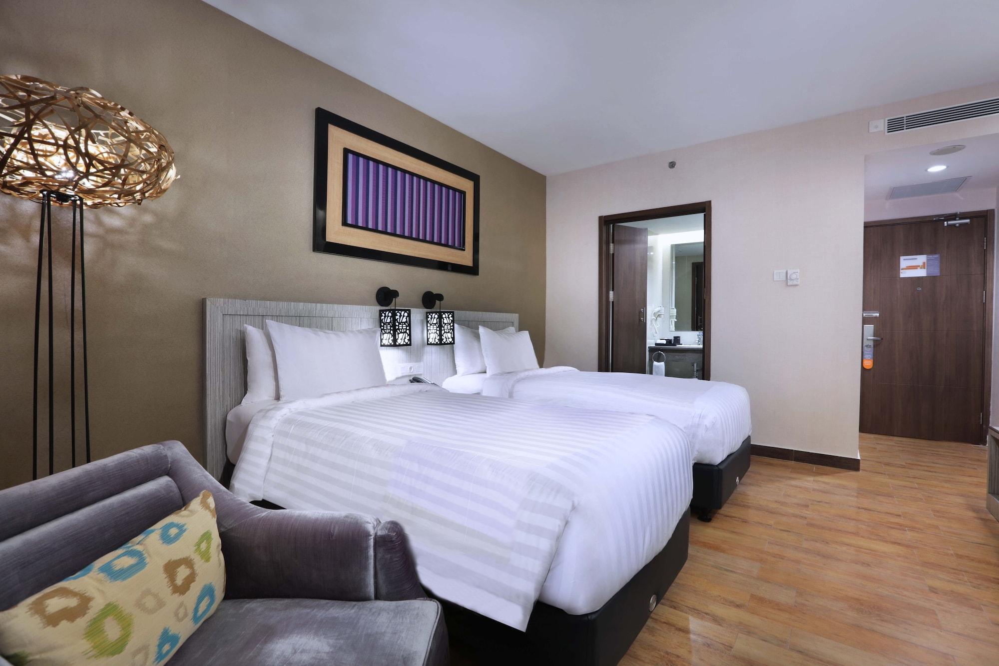 Harper Perintis By Aston Hotel Makassar Kültér fotó